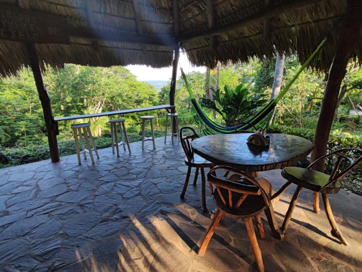 Eco-Lodge El Porvenir. Santa Cruz Luaran gambar