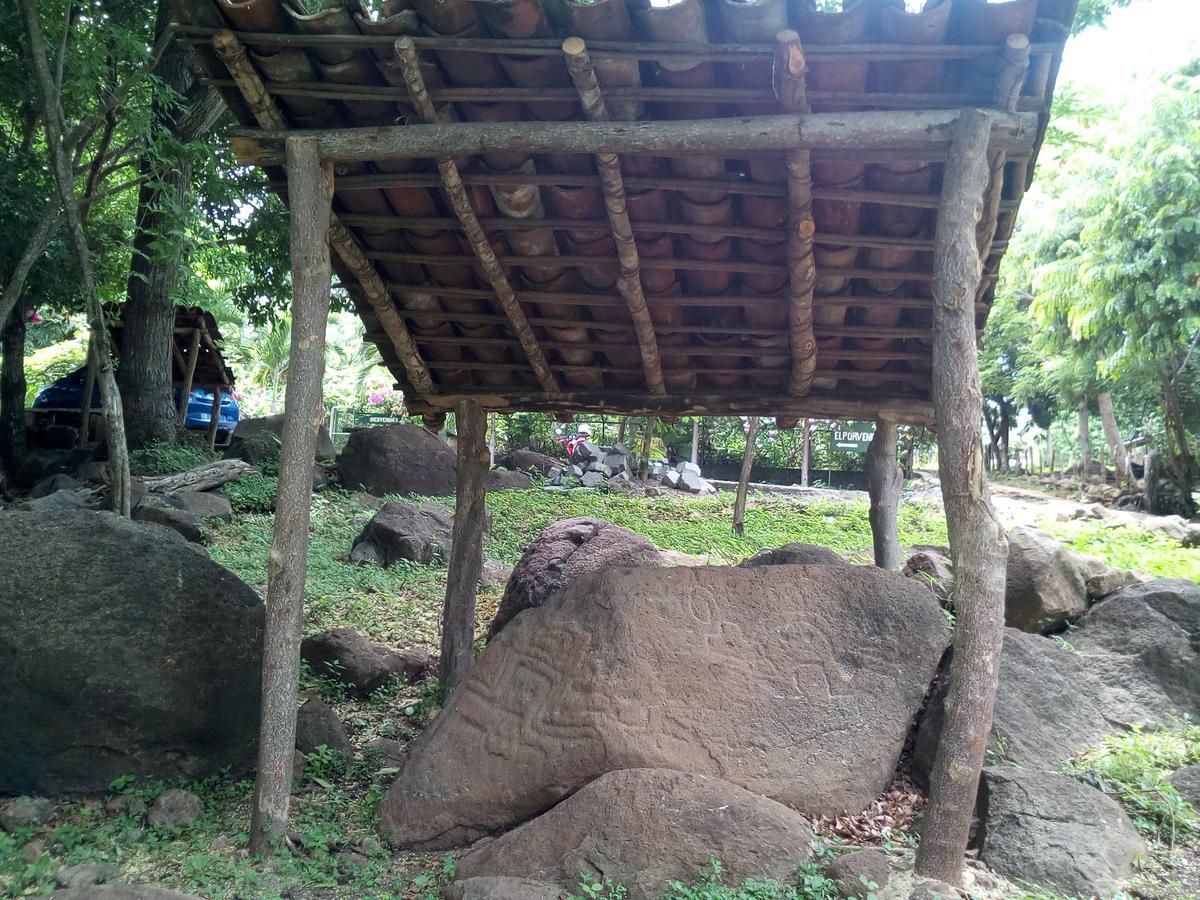 Eco-Lodge El Porvenir. Santa Cruz Luaran gambar